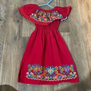 Size 2 in Mexico only worn 2 time